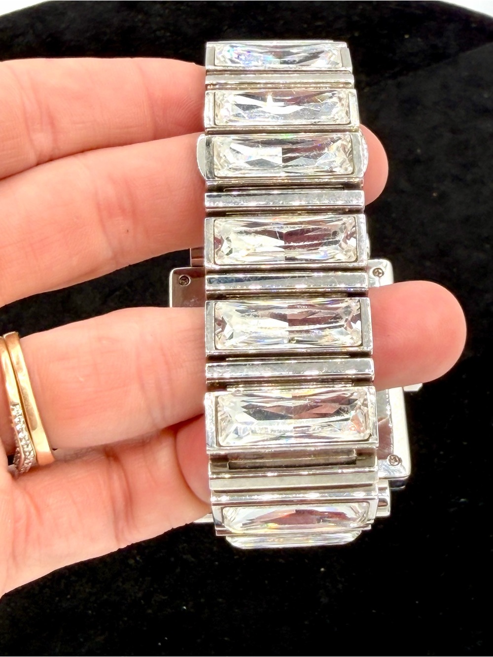 Michael Kors MK-5728 Women's Silver Crystal Pave Square Watch (Dead Battery) - Picture 7 of 15
